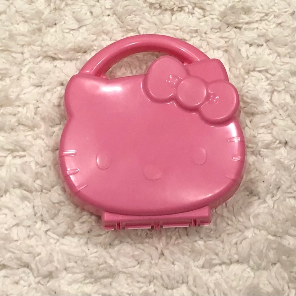 Sanrio Hello Kitty Plastic Snap‎ Lunchbox Pink